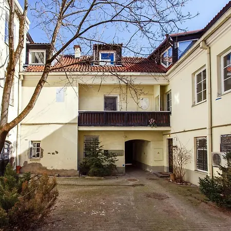 Stikliu St 14 Boutique 1 Bedr